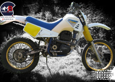 atelier, motos, anciennes, maine et loire, triumph, ktm
