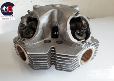 atelier, motos, anciennes, maine et loire, triumph, ktm